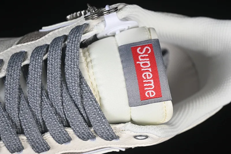 All categories Nk Air Force 1 Air Force series Nk Air Force 1 Low Air Force low top Nike Air Force 1'07 Low Supreme joint beige gray canvas Air Force 1 low top casual sneakers XX3168-210
